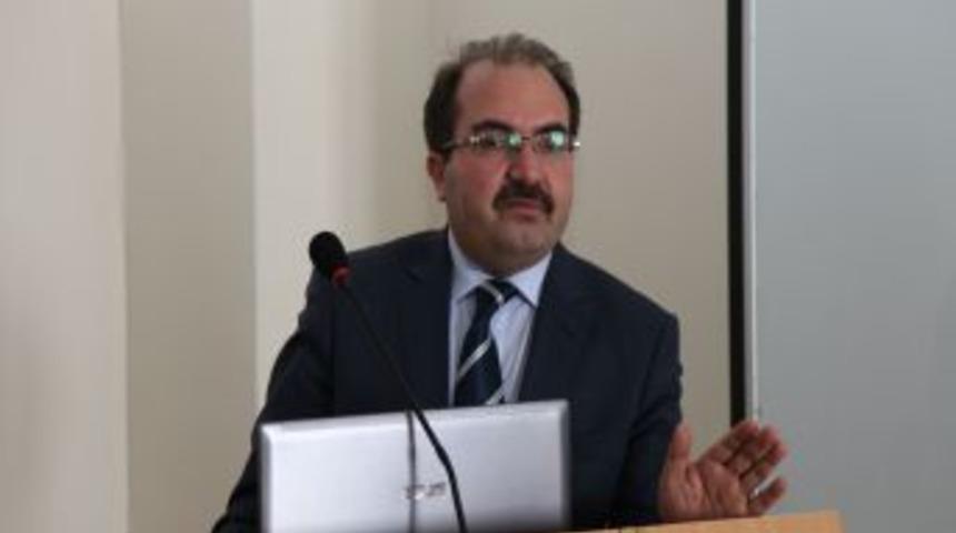 &Uuml;niversite personeline seminer