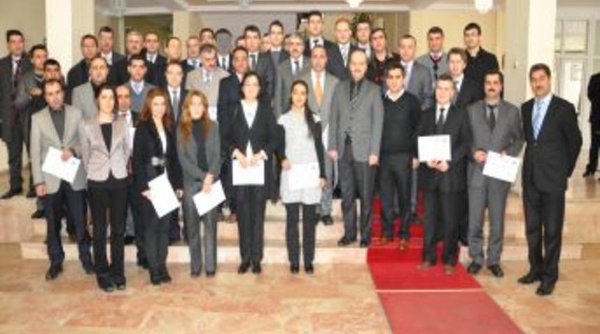 DAKA&rsquo;nın 'Proje D&ouml;ng&uuml;s&uuml; Y&ouml;netimi Eğitimi'nde 38 kişi sertifika aldı