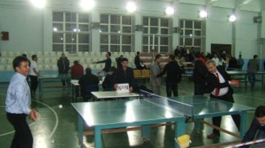 Şampiyon tenis&ccedil;iler madalyalarını aldı