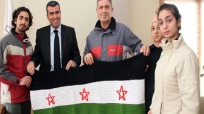 Suriyeli aileden Başkan Alkan&rsquo;a teşekk&uuml;r ziyareti