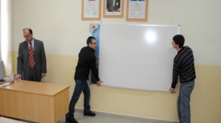 Uzunk&ouml;pr&uuml; Belediyesi&rsquo;nden eğitime destek