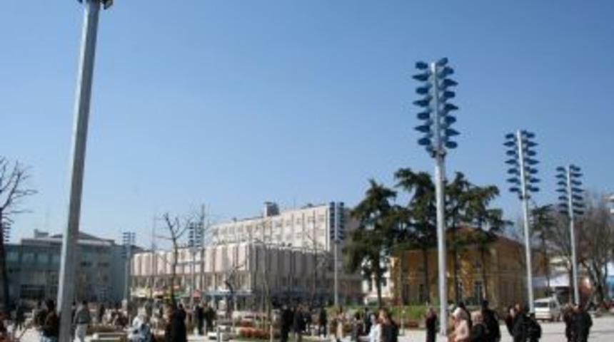 Adapazarı yeni bir meydan kazandı