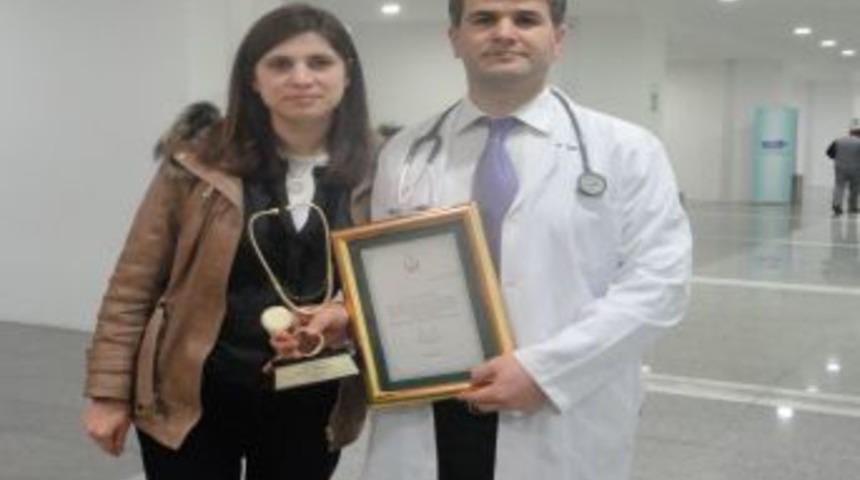 Adana&rsquo;da yılın doktoru Kardiyoloji Uzmanı Do&ccedil;.Dr. Murat &Ccedil;aylı oldu