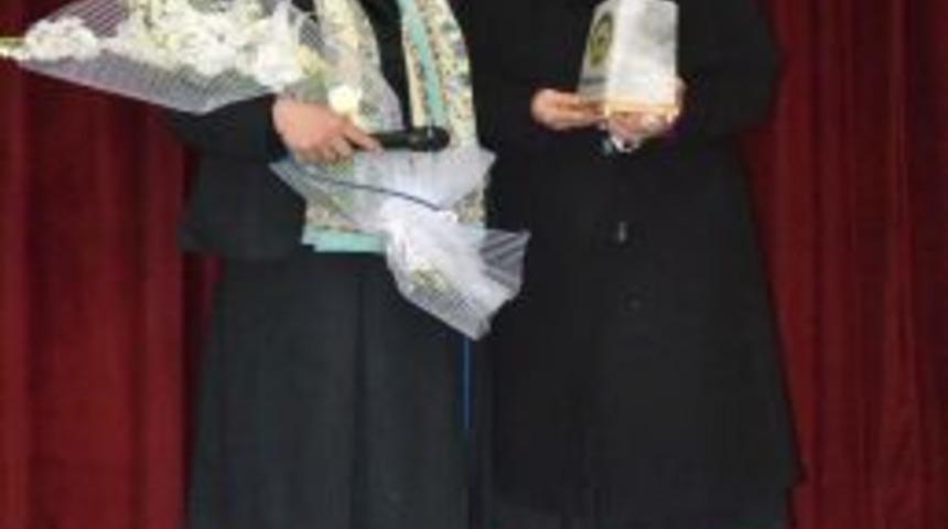 &ldquo;Bilişim &ccedil;ağında anne-baba olmak ve insan kalmak&rdquo;