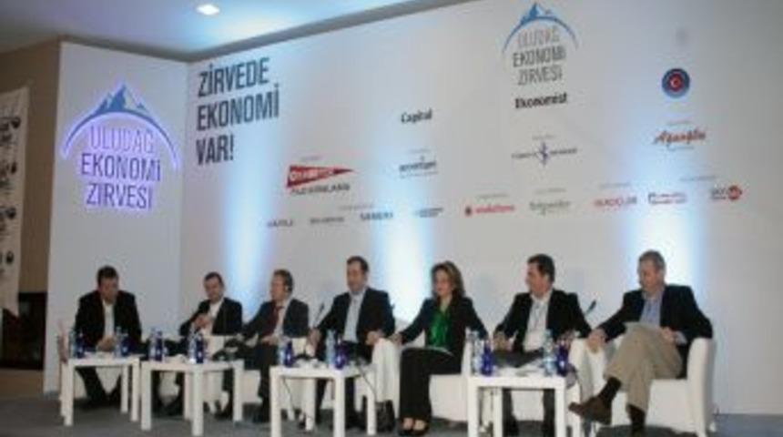 Abdullah &Ccedil;elik: Katılım bankaları yastık altı kaynakları sisteme kazandırıyor