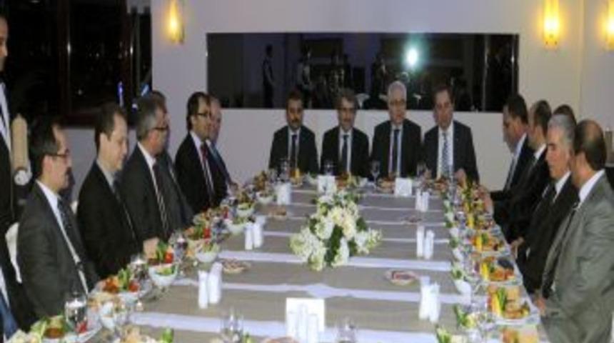 B&ouml;lge &Uuml;niversiteler İstişaresi &Ccedil;orum'da Yapıldı