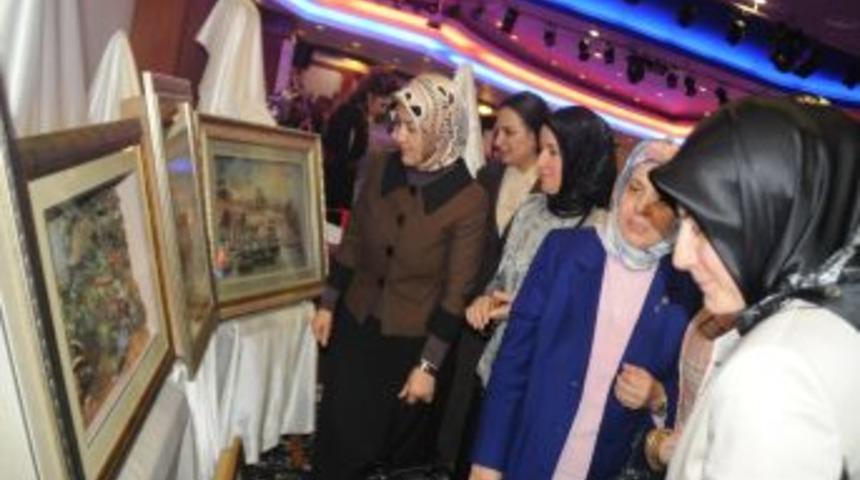 Milletvekili eşleri &Ccedil;orum'da bir araya geldi