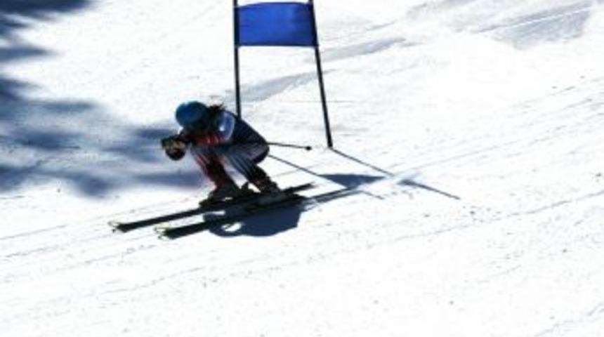 Uluslararası Alp Disiplini Sarıkamış Kupası Yarışları sona erdi