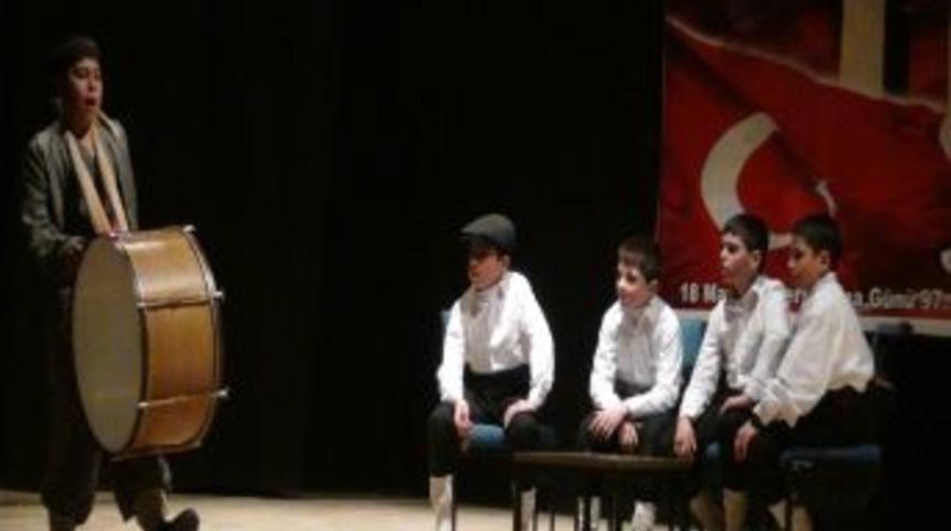 &Ccedil;anakkale şehitleri anıldı