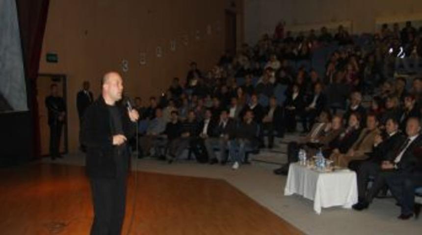 Talha Uğurluel, Bodrum'da &Ccedil;anakkale Zaferi'ni anlattı