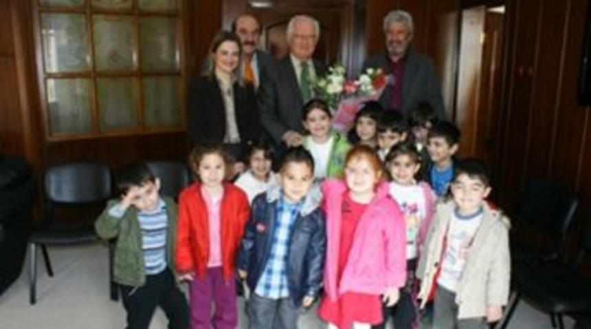 Anaokulu öğrencileri Yıldırım'ı ziyret etti.