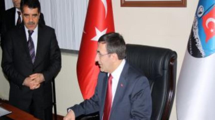 Bakan Yılmaz, pireye kızıp yorgan yakmamak gerekir