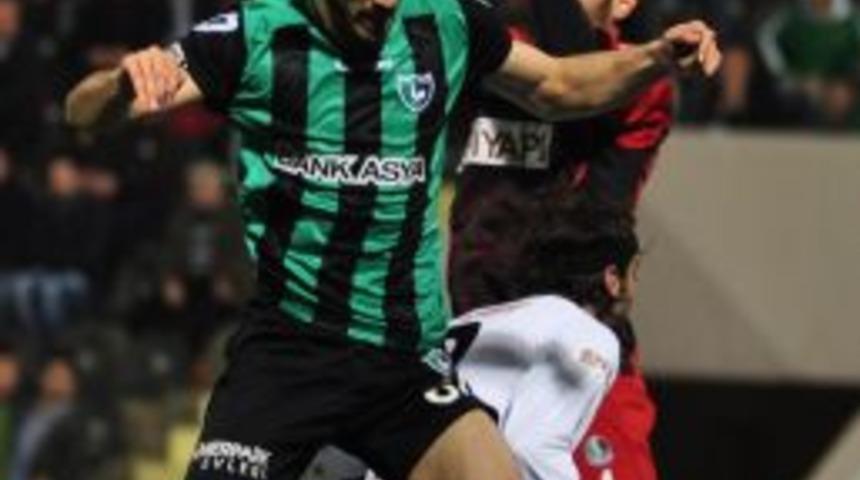 Denizlispor: 4 - Sakaryaspor: 0