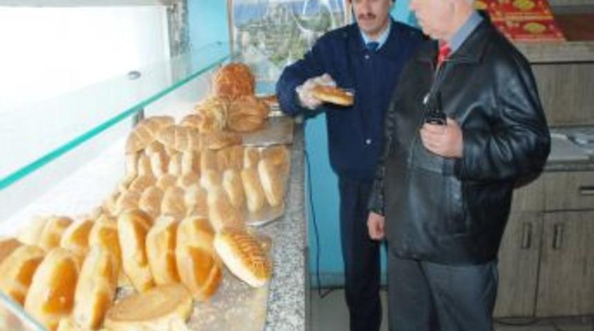 Bitlis Belediyesi Fırınları Denetledi