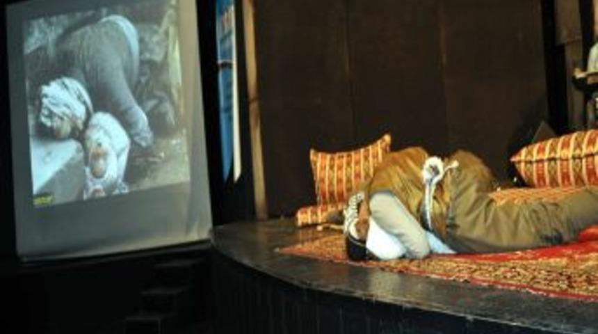 Katliamın tanıkları Diyarbakır&rsquo;da Halep&ccedil;e&rsquo;yi anlattı