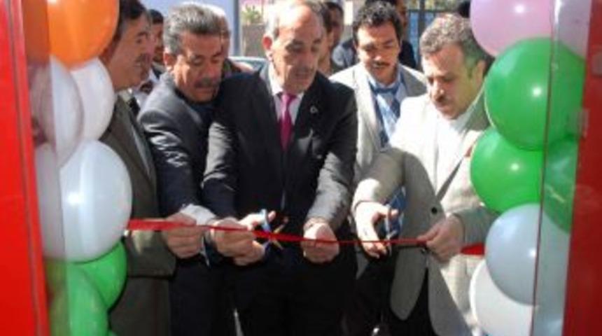 &Ouml;ğrenciler yararına kermes a&ccedil;tılar