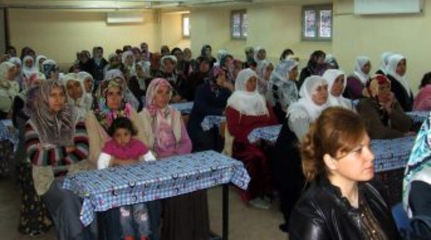 Bayanlar Eğlenerek &Ouml;ğreniyor