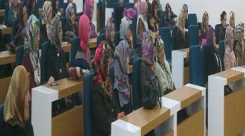 G&Uuml;LFEM, toplumda kadın stat&uuml;s&uuml;&rsquo;n&uuml;n arttırılması i&ccedil;in &ccedil;alışıyor