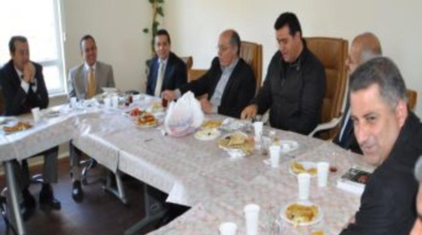 İpek b&ouml;cek&ccedil;iliği i&ccedil;in Alanya&rsquo;ya 11 bin adet dut ağacı dikilecek