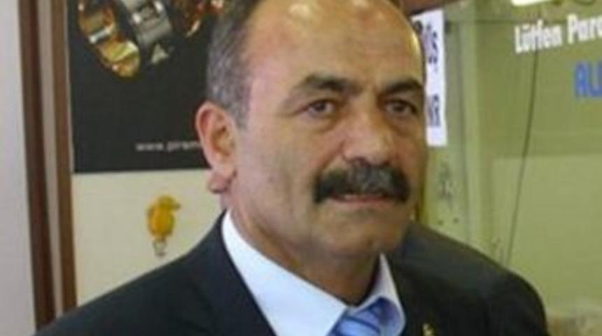 &Uuml;lk&uuml;c&uuml; camiaya &ccedil;ağrı