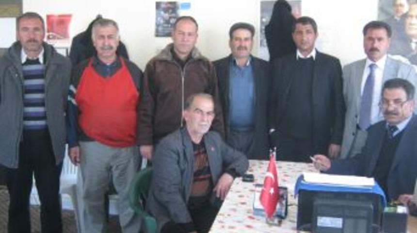 Kağızmanlı muhtarlar Erzurum Radyosu&rsquo;nda