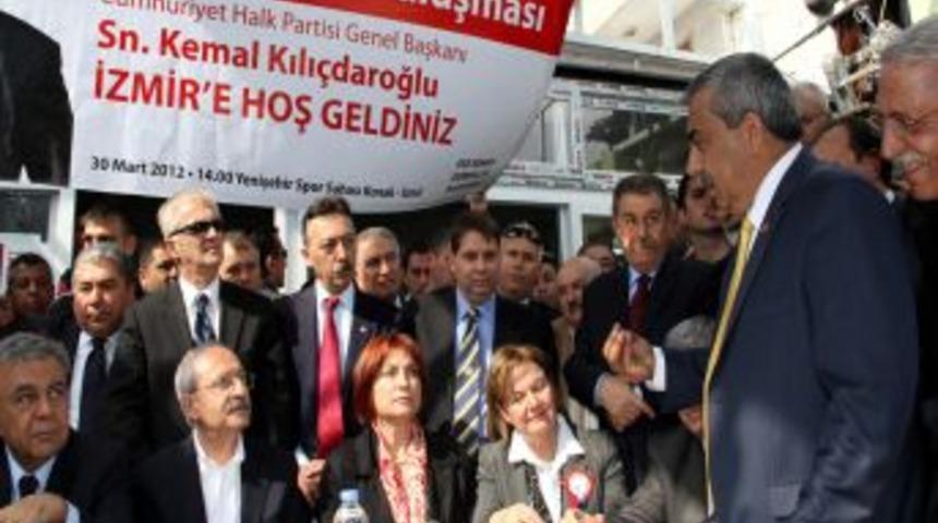 Kılıçdaroğlu Romanlar İle Bir Araya Geldi