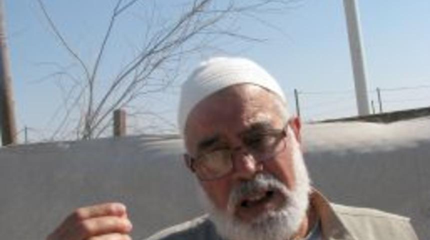 Suriye&rsquo;de 24 yıl işkence g&ouml;rd&uuml;, şimdi Esed'in gideceği g&uuml;n&uuml; bekliyor