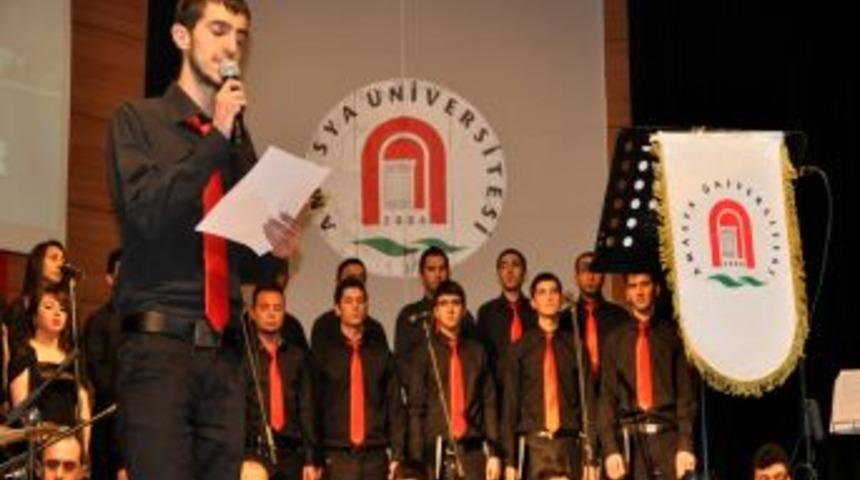 Amasya &Uuml;niversitesi, &Ccedil;anakkale şehitlerini anma konseri d&uuml;zenledi