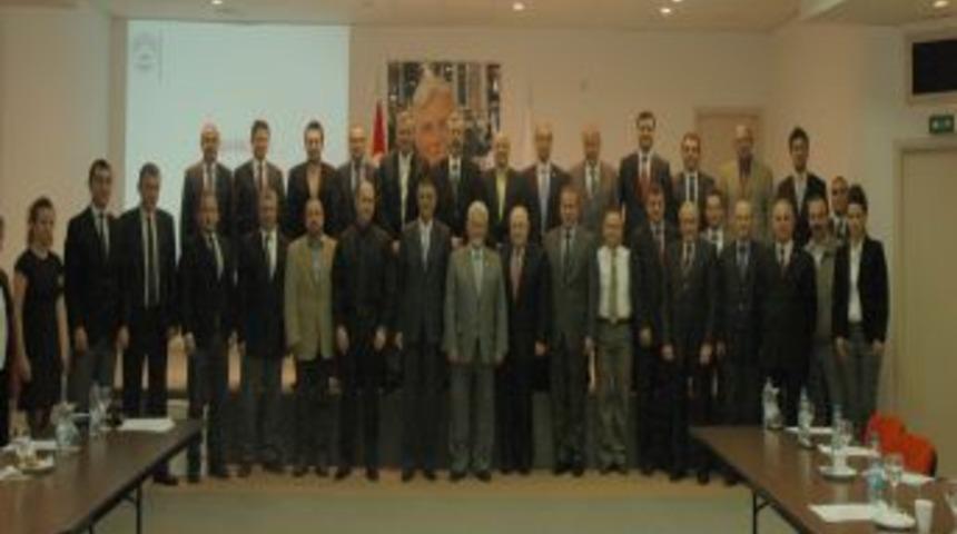 Havacılık ve Uzay K&uuml;melenmesi Derneği yeni başkanını se&ccedil;ti