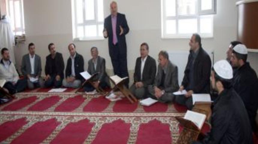 Midyat&rsquo;ta imamlar fıkıh bilgilerini geliştiriyor