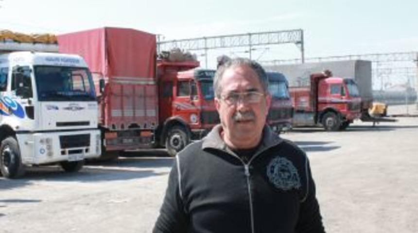 Akaryakıt Zamları Kamyoncu Esnafını Zora Soktu