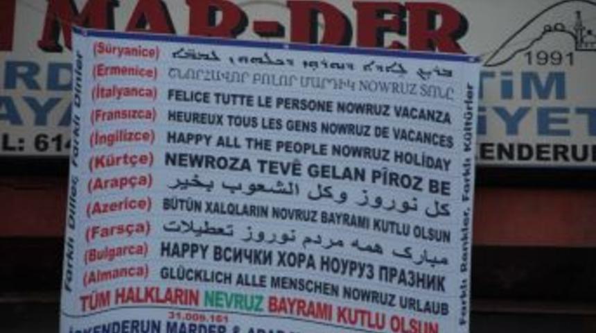 Hoşg&ouml;r&uuml; şehrinde 12 dilli nevruz kutlaması