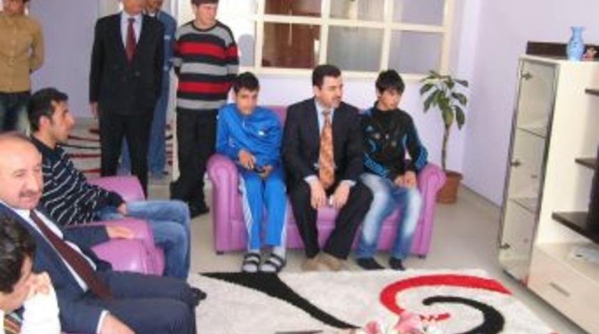 &Ccedil;ocuk Yurtlardan M&uuml;stakil Daireye