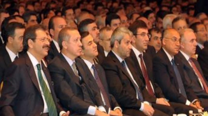 TUSKON Başkanı Meral: Anayasa &ccedil;alışmalarının tamamlanmasını istiyoruz