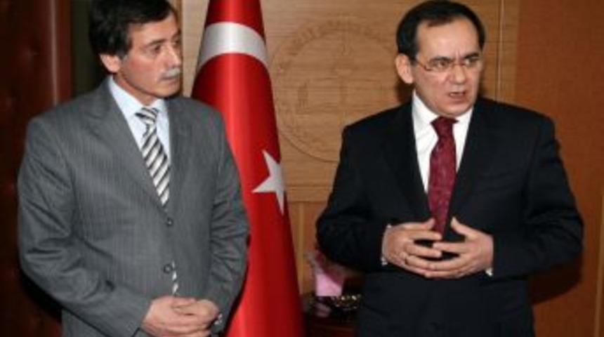 Milletvekili Demir, İl Milli Eğitim M&uuml;d&uuml;r&uuml; Cora&rsquo;yı ziyaret etti