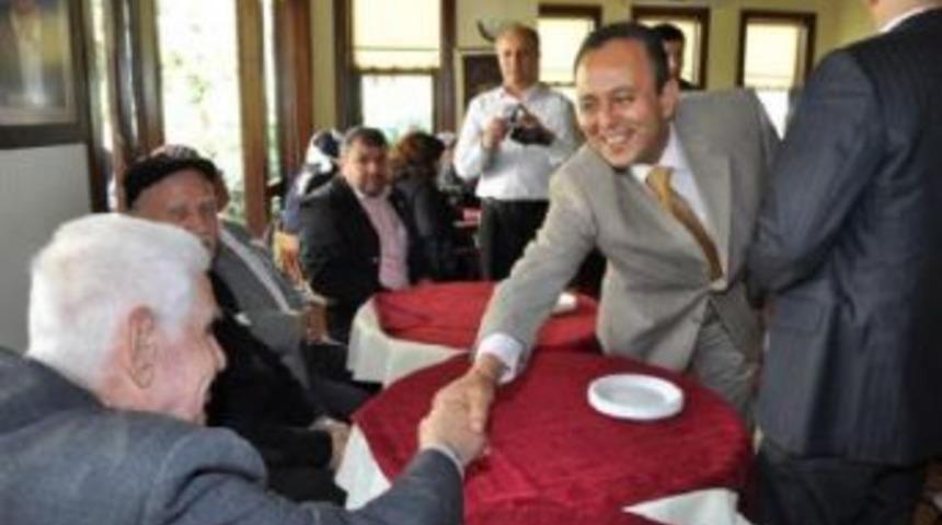 Alanya Belediyesi, yaşlıları unutmadı