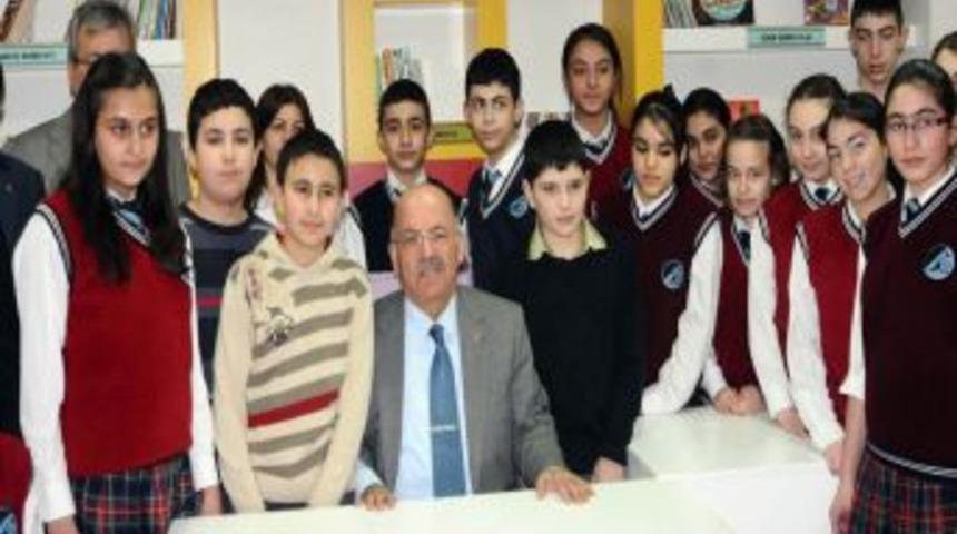 &Ouml;ğrenciler, Bilim ve Sanat Merkezi'ne akın etti