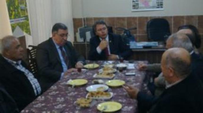 Milletvekili &Uuml;st&uuml;n İzmir'de