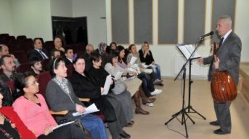 Hastaların rehabilitasyonu i&ccedil;in koro kurdular