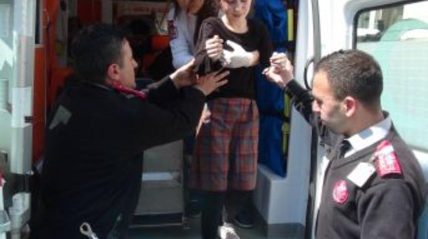 Dumandan etkilenen öğrenciler taburcu edildi