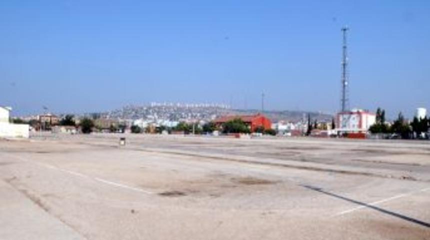 Yeni Mahalle'ye kapalı semt pazarı yapılıyor