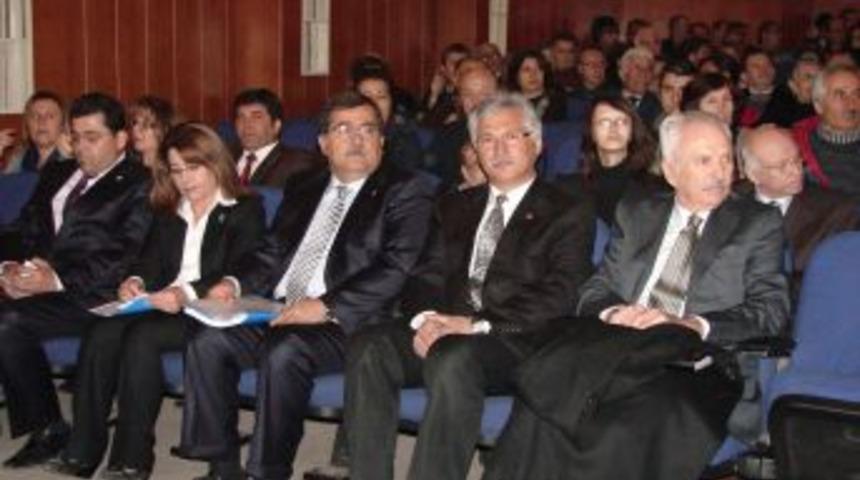 Milli Anayasa Forumu&rsquo;nda 28 Şubat &ouml;vg&uuml;s&uuml;