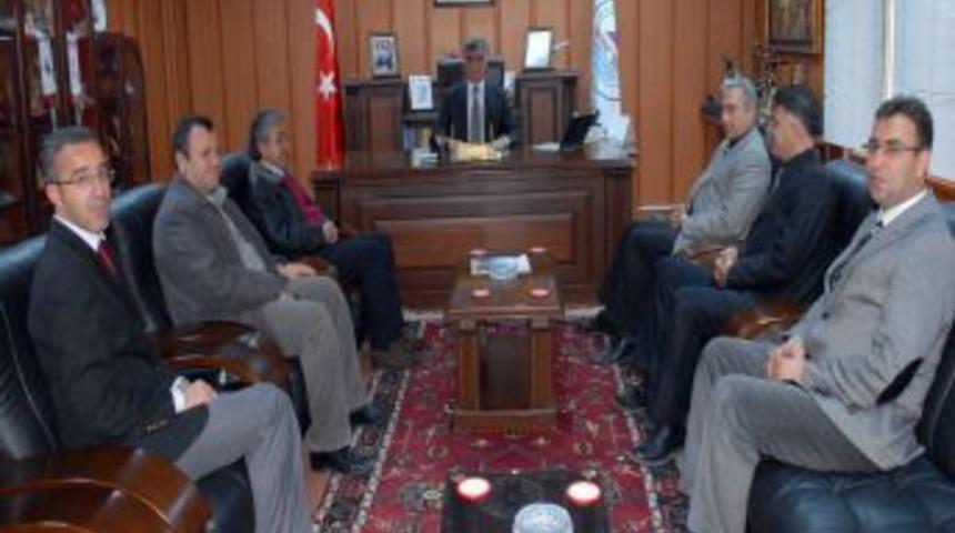 B&uuml;y&uuml;kaslan: Sporcularımızı sahipleneceğiz