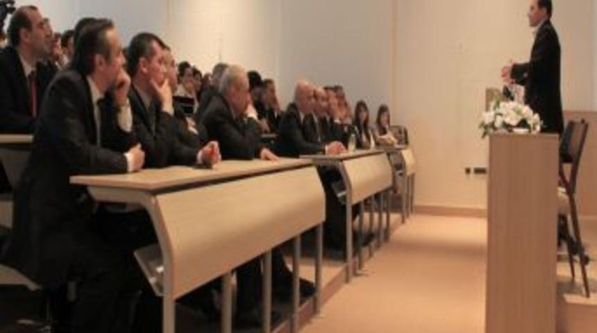 Okur: HSYK &uuml;lke g&uuml;ndeminden hi&ccedil; d&uuml;şmezken şimdi hesap sorulabiliyor