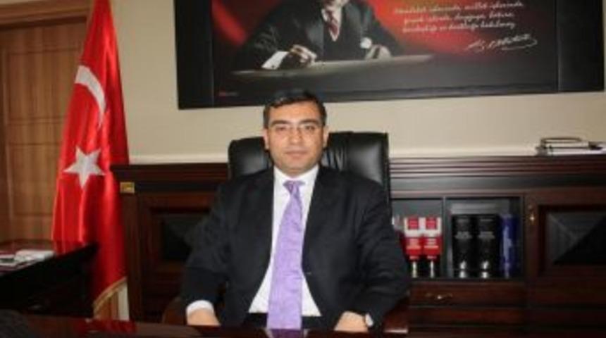 &Ccedil;anak&ccedil;ı'nın yeni Kaymakamı Mehmet Fatih Kara g&ouml;revine başladı