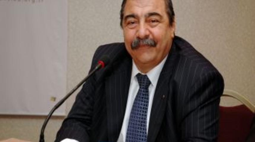 Konukoğlu Antalyalı işadamlarına mesaj verdi: Denizimiz olsa daha iyi iş yaparız