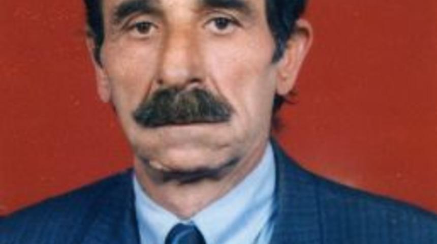 Milli futbolcu Erkut, g&ouml;zyaşları arasında toprağa verildi