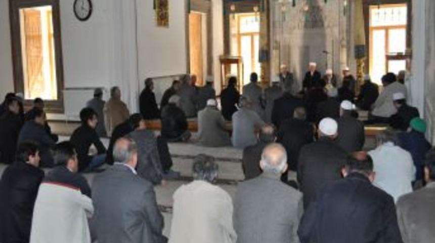 T&uuml;rkeş anısına mevlit okutuldu