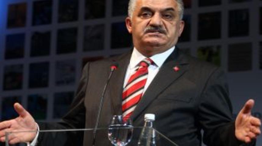 Yazıcı'dan altın sekt&ouml;r&uuml;ne m&uuml;jde: KDV ve KKDF sorunları aşılacak