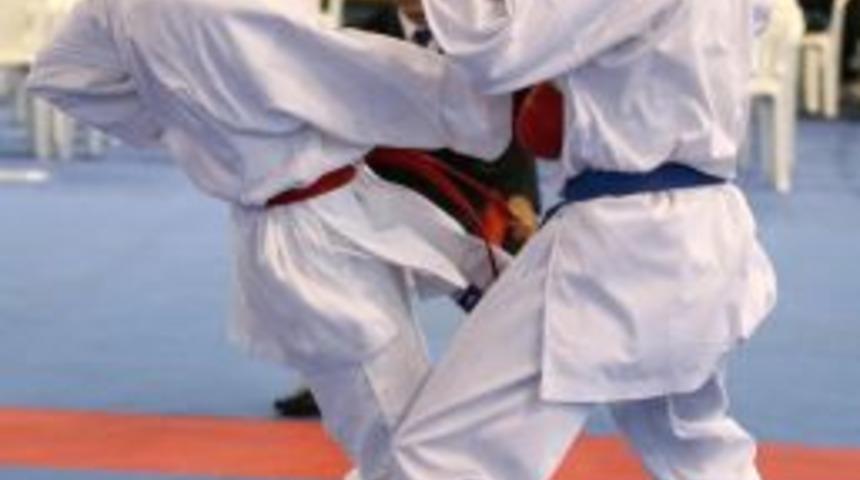 D&uuml;nya Karatecileri İstanbul&rsquo;da buluşacak